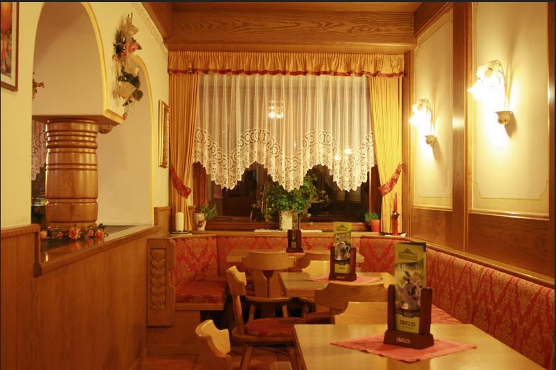 Hotel Venezia Рокка-Пьеторе Экстерьер фото